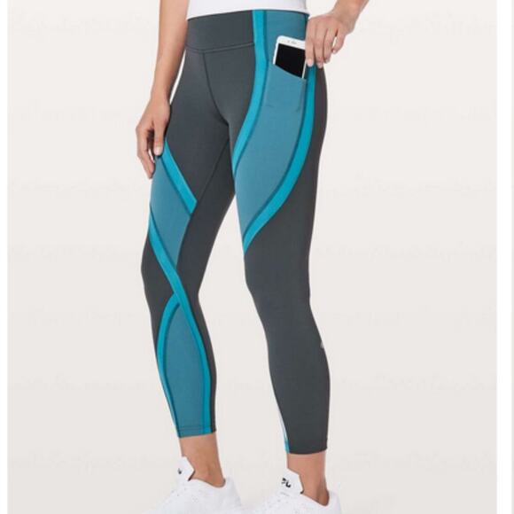 Lululemon Wild Twist Leggings - Picture 1 of 14